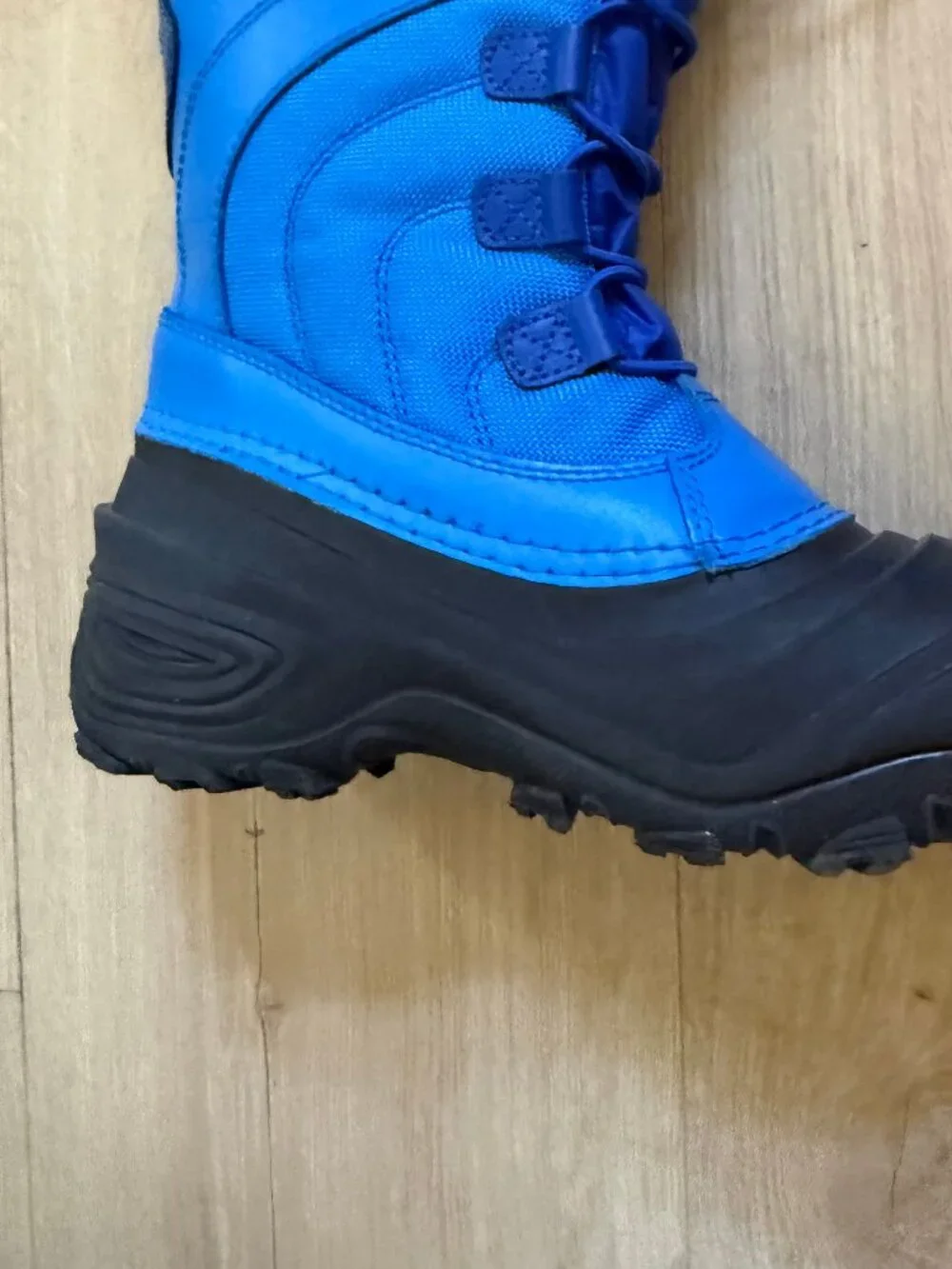 Northface blue winter boots kids size 3